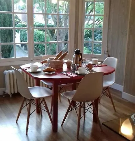 Bed and Breakfast Il Etait Fois Pont-Évêque